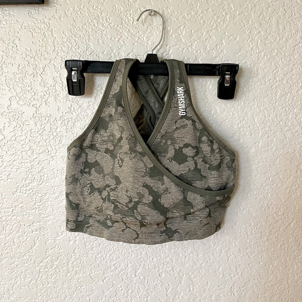 Gymshark Adapt Camo Sportsbra
